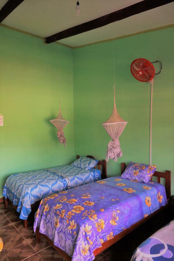 Perezoso Hostel Rurrenabaque Bagian luar foto