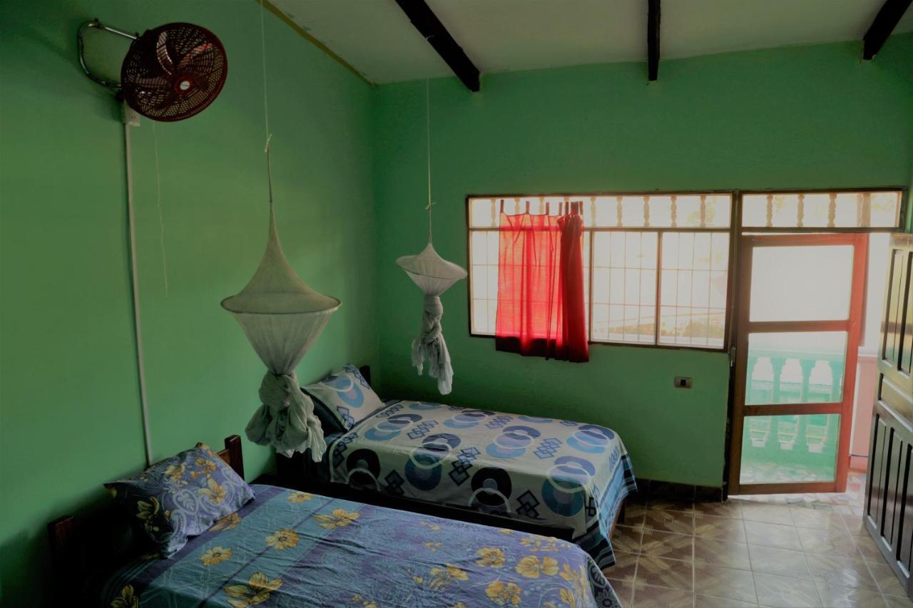 Perezoso Hostel Rurrenabaque Bagian luar foto